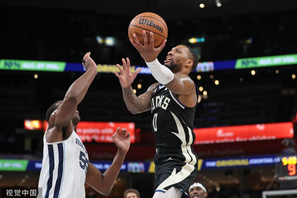 在上半场两 在上半场两